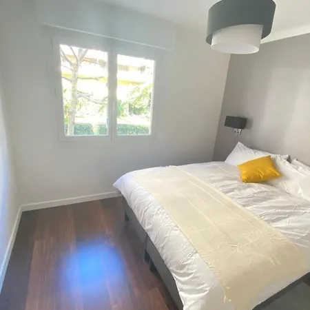 Renovated 2 Bedrooms - Boulevard De La Croisette